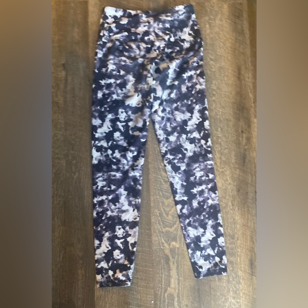 Balance Collection Monochrome Abstract Leggings